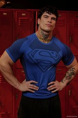 YOUNGLA Superman 4217 Compression Shirt – Size XL – Blue