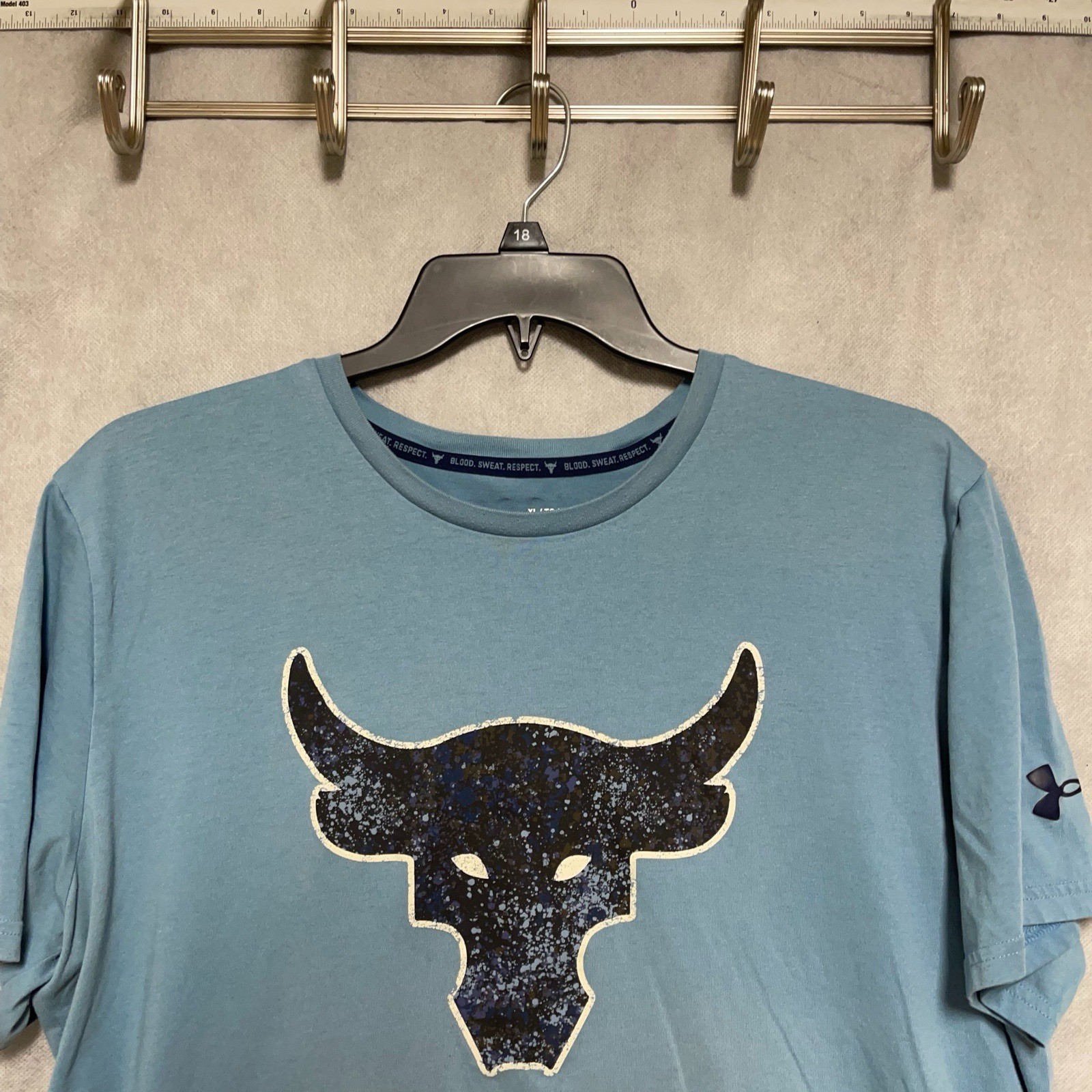 Under Armour Shirt Men XL Blue Loose Active Performance Project Rock Gym Hybrid gallery