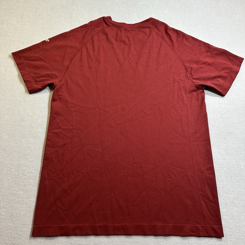 Fabletics Training Day T-Shirt Mens Large Adrenaline Red Two Tone Performance gallery