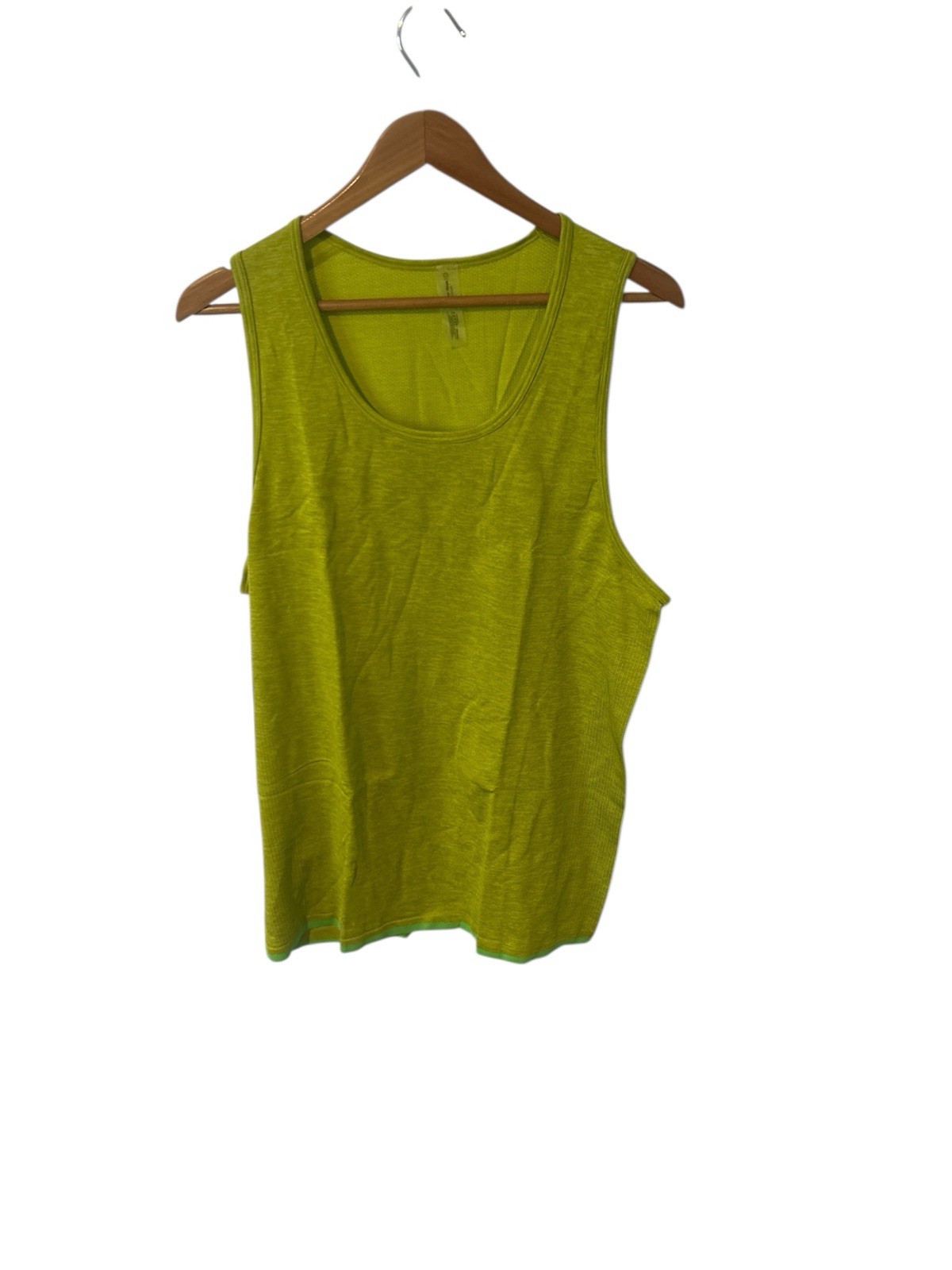 New Outdoor Voices Seamless Tank in Green Apple Men’s Size Large gallery