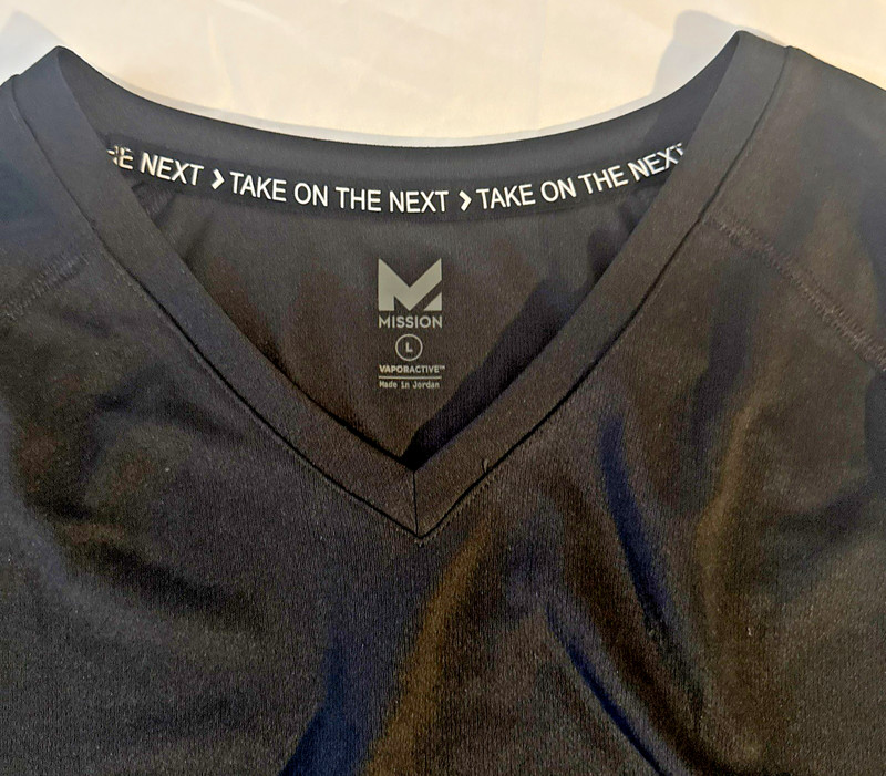 NEW Mission VaporActive Cooling Shirt Mens L Black UPF 50 Long Sleeve FREE SHIP gallery