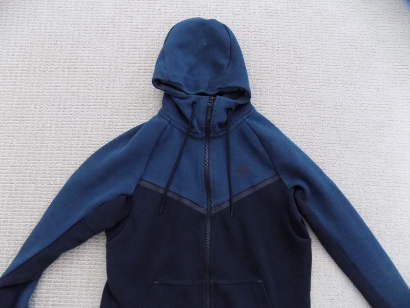 MENS S SMALL NIKE TECH FLEECE WINDRUNNER HOODIE JACKET JUNGLE GREEN BLACK 885904 gallery