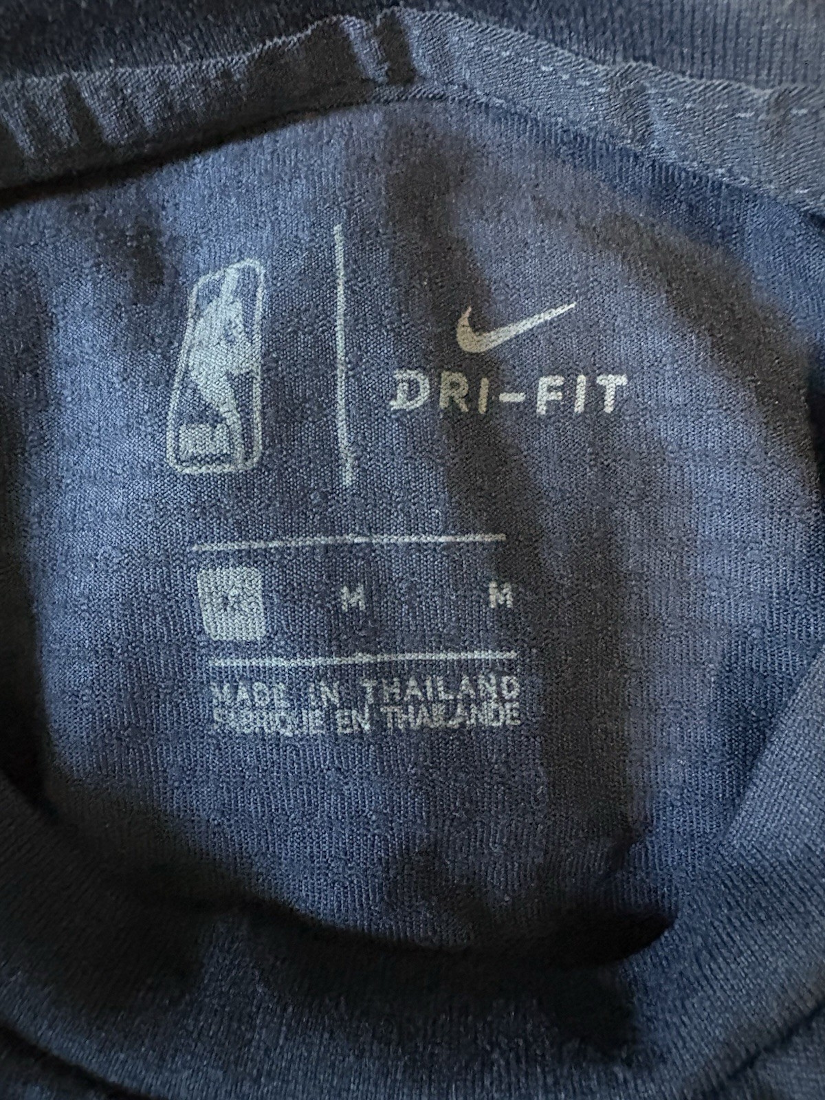 Nike Dri-FIT Indiana Pacers Basketball T-Shirt Blue Men's M Crew Neck Logo gallery