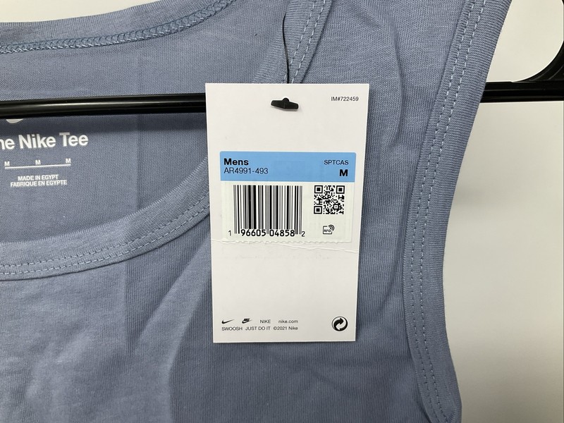 Nike Men’s Sportswear Cotton Tank Top gallery
