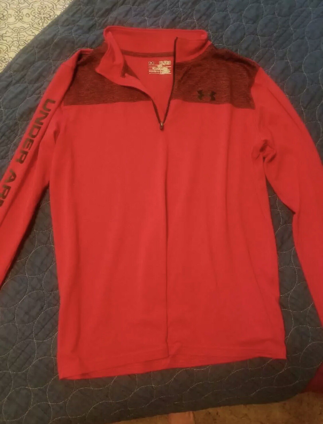 Under Armour Red Heat Gear LS Shirt - YXL gallery
