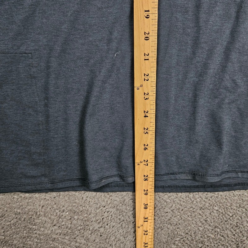 Vuori Pullover Mens XL Ease Performance Half Zip Athletic Running Shirt Company gallery