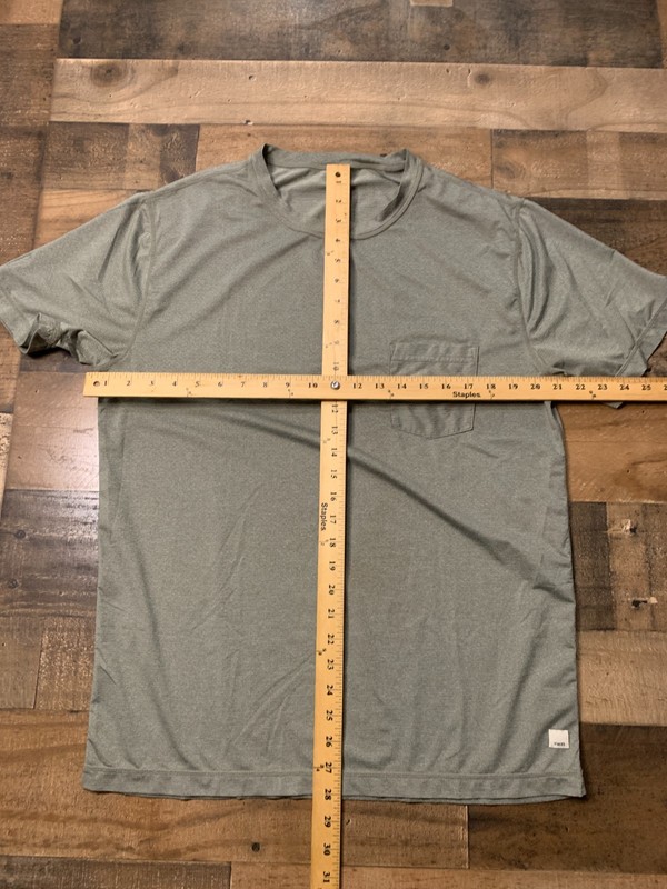 Vuori Tradewind Performance Tee 2.0 Mens Large Gray Training Gym Running gallery