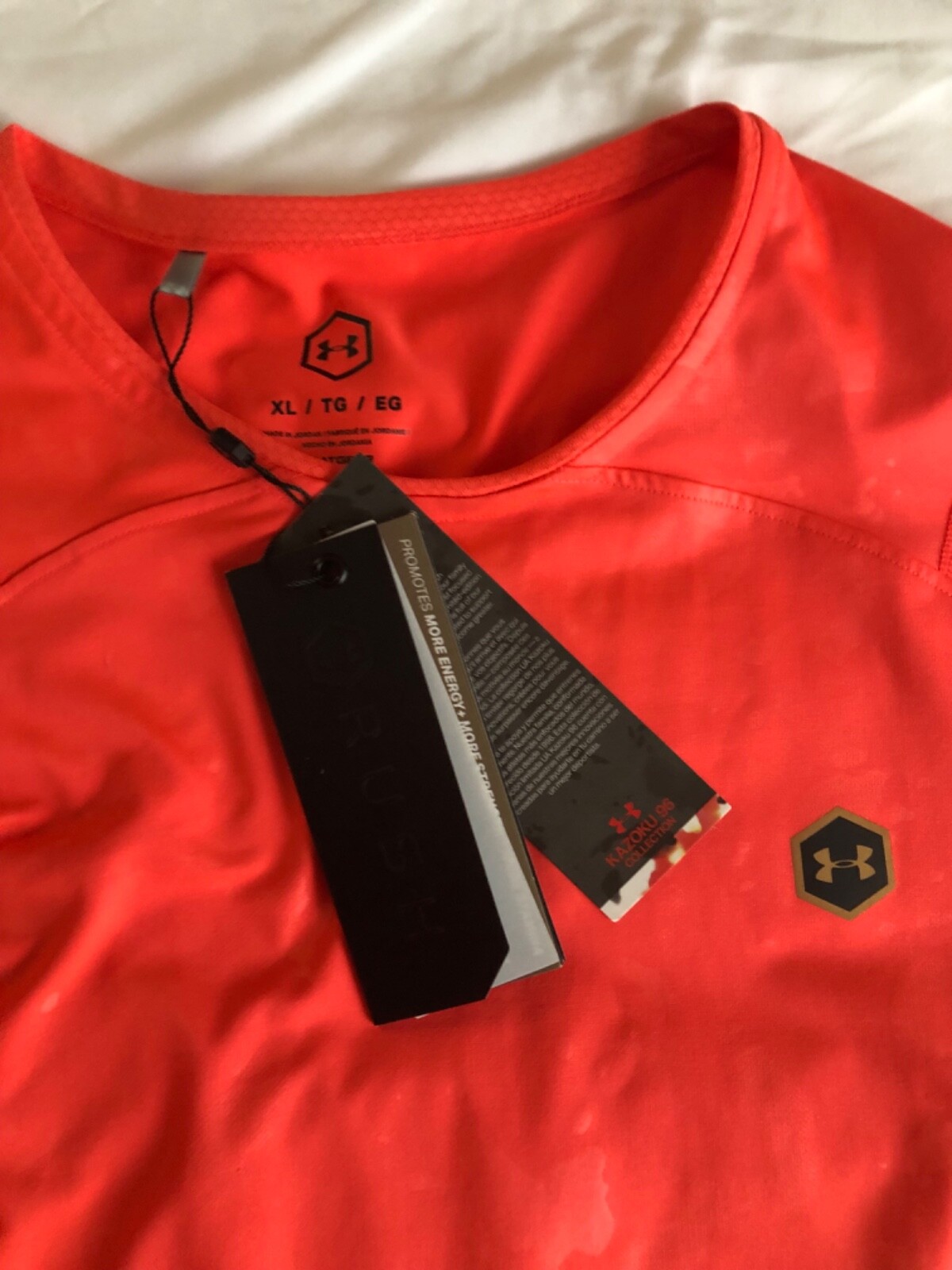 Under Armour Kazoku 96 Rush Heatgear Compression Shirt XL (Can wear as L or M) gallery