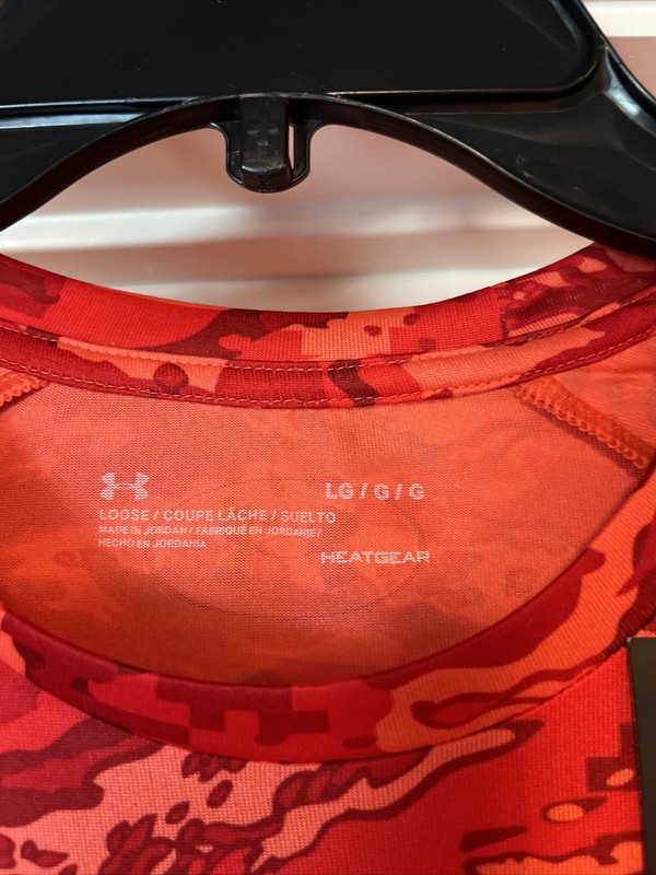 2 Mens Large Under Armour Tech ABC Camo Print Red Blue Shirt Loose Fit 1361698 gallery