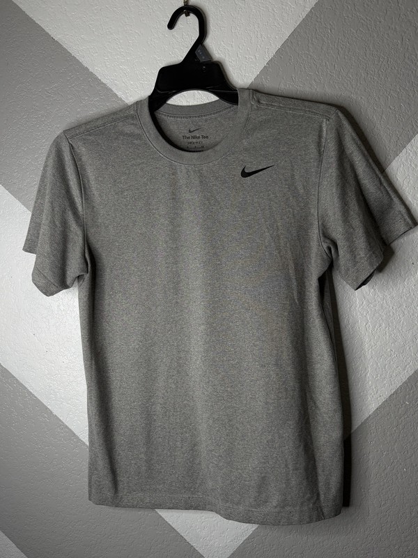 Nike Men's Dri-FIT Legend Fitness T-Shirt Midnight Fog Grey Size Small S Swoosh gallery