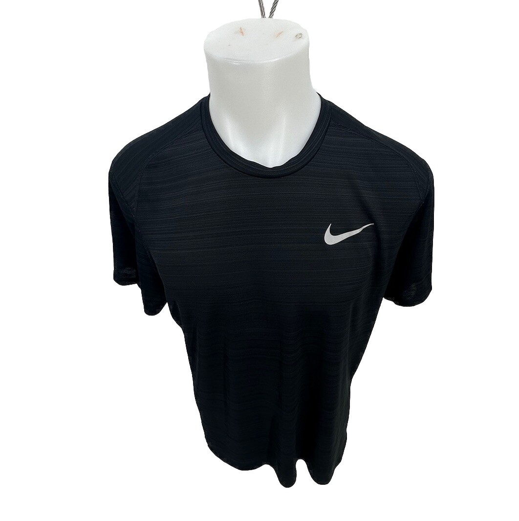 Nike XL Men Short Sleeve Running T-shirt Pullover Crewneck 8-20 gallery
