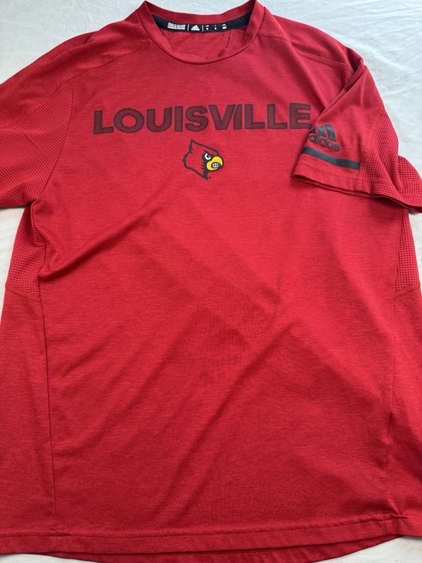 Adidas Louisville Cardinals Shirt Men Medium Red Athletic Performance Tee NCAA gallery