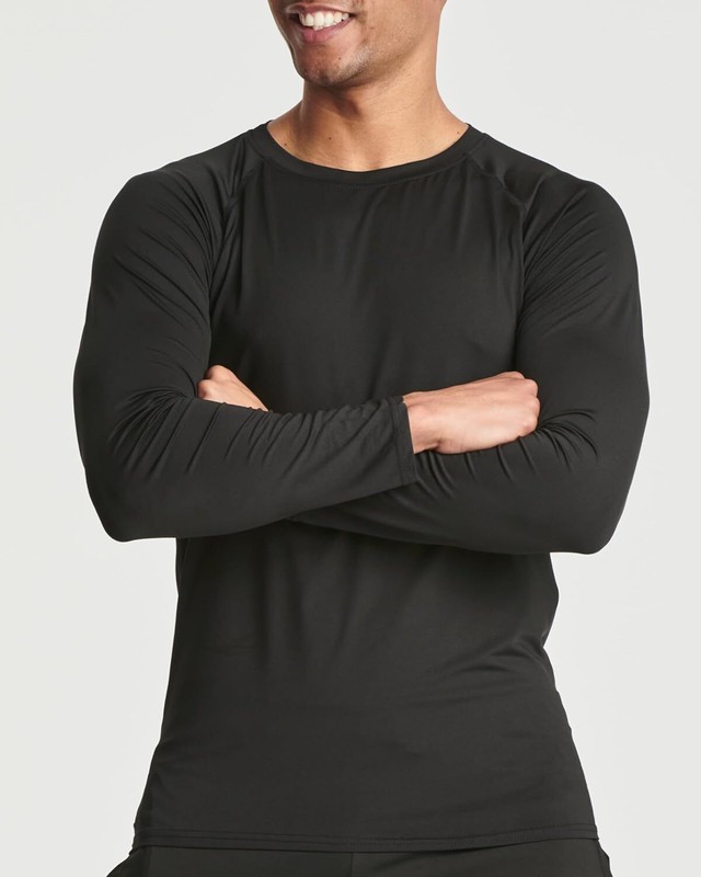Real Essentials 4 Pack: Men's Compression Long-Sleeve T-Shirt Medium, Set E gallery