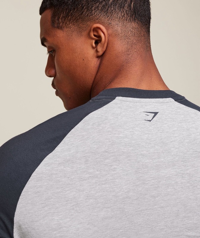 GYMSHARK COLLEGIATE RAGLAN3/4 SLEEVE T-SHIRT SIZE SMALL gallery