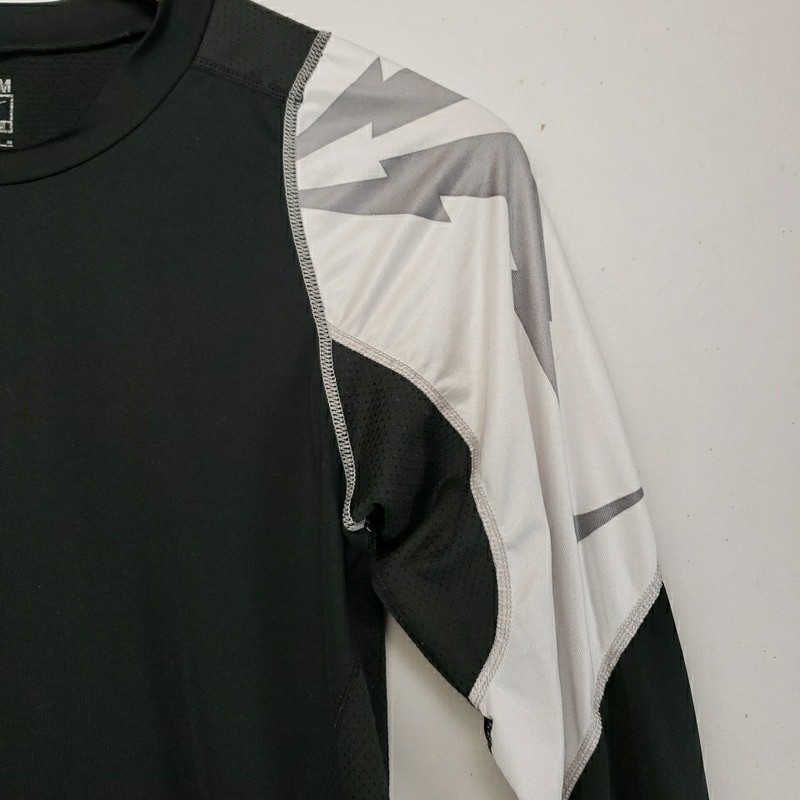 Nike Mens Pro Long Sleeve Compression Shirt Medium Black Grey White Camo Graphic gallery