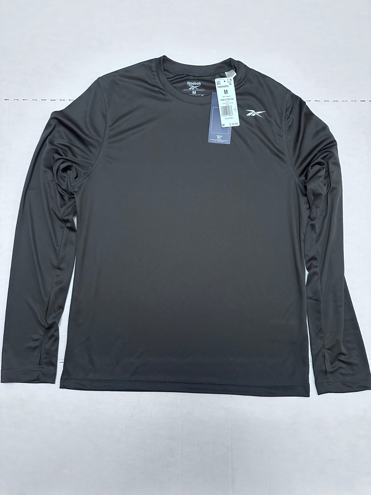 REEBOK CLASSIC FIT LONG SLEEVE TRAINING TECH TEE SHIRT BLACK MEDIUM NEW WITH TAG gallery