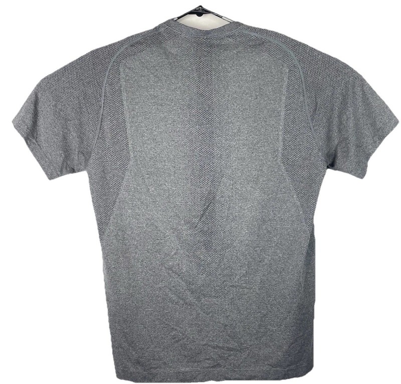Lululemon Shirt Mens Large Gray Short Sleeve Metal Vent Tech Workout Gym Logo gallery
