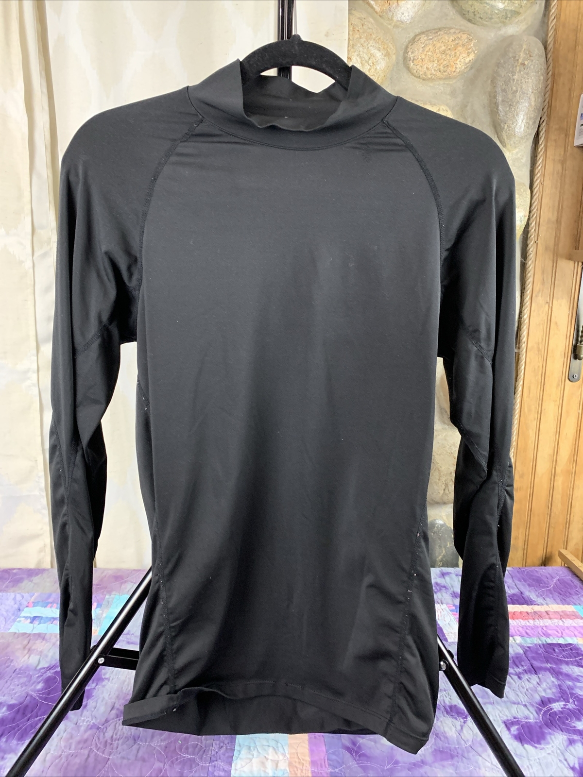 Unbranded Mens Medium Compression Shirt Polyester Black Baselayer Athletic gallery