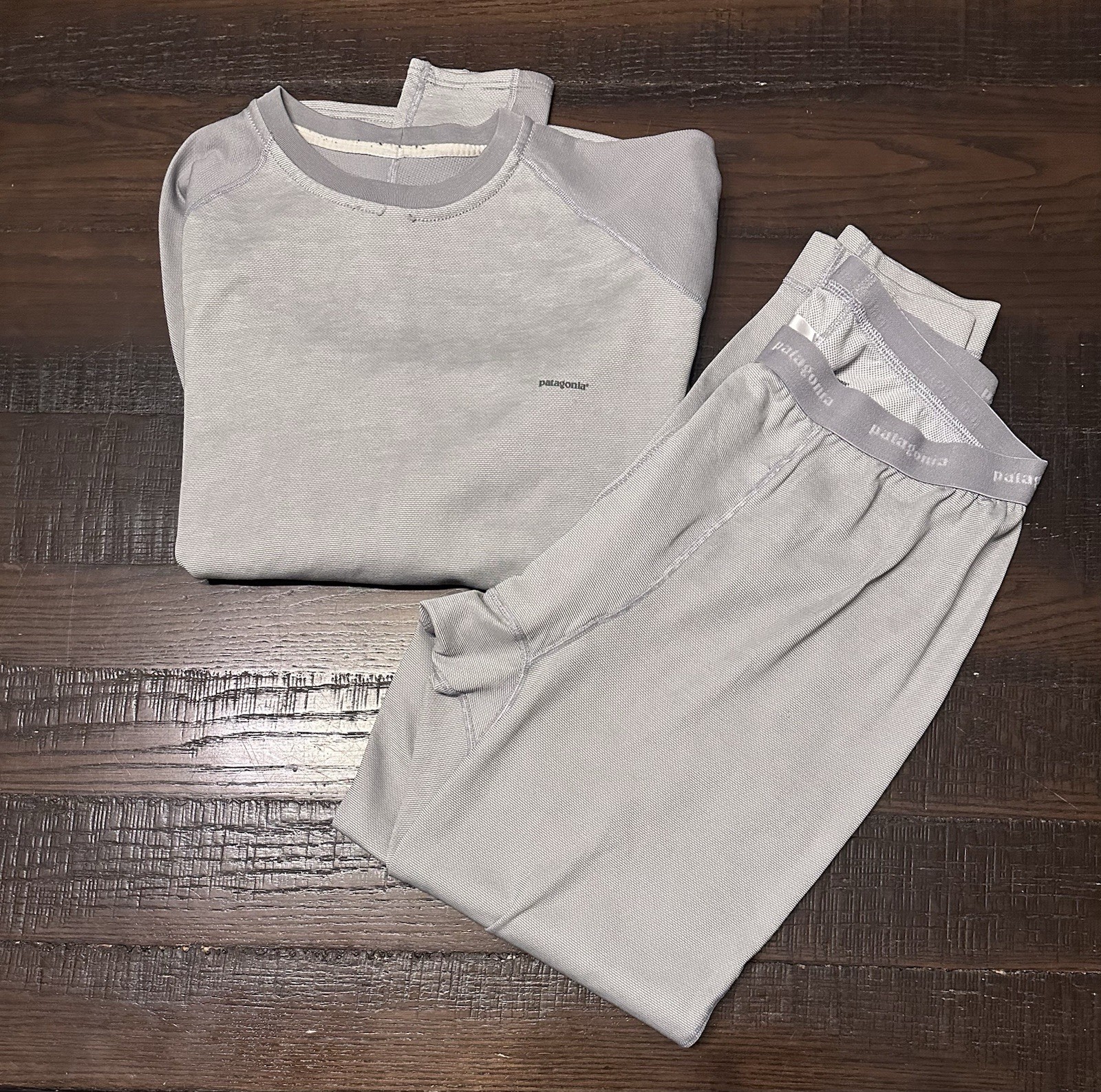 Patagonia Capilene Base Layer Long John Men’s Set Size XL Comfy cool Fit Lounge gallery