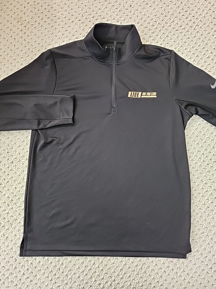 Nike Men's Black Long Sleeve Training Pullover Zip "Live On The Line" Size M gallery