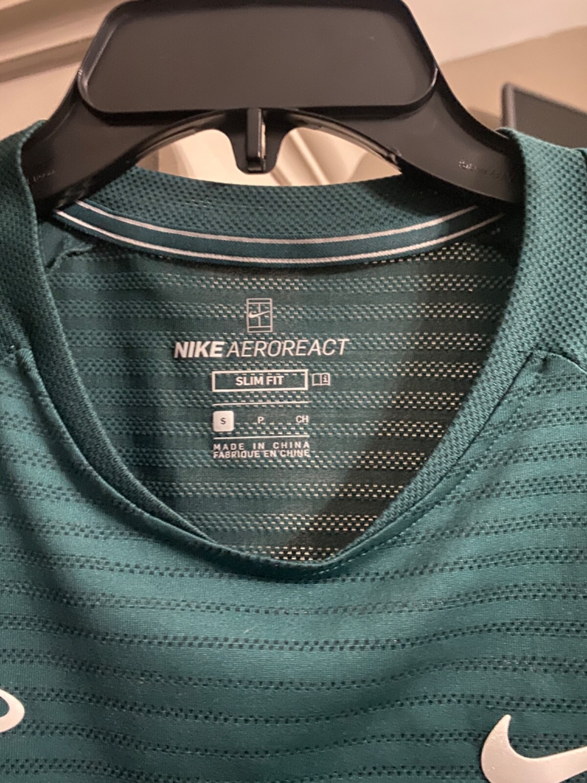 Nike Rafa Nadal Bull Aeroreact Crew (Dk Green) Small Shirt gallery