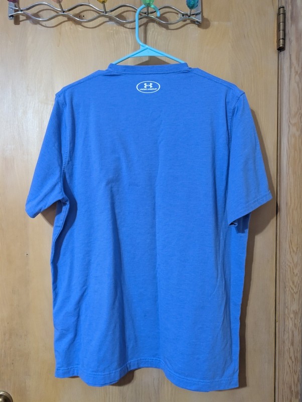 Under Armour HeatGear Mens L Blue Loose Fit Graphic Logo T-Shirt Poly Crew gallery