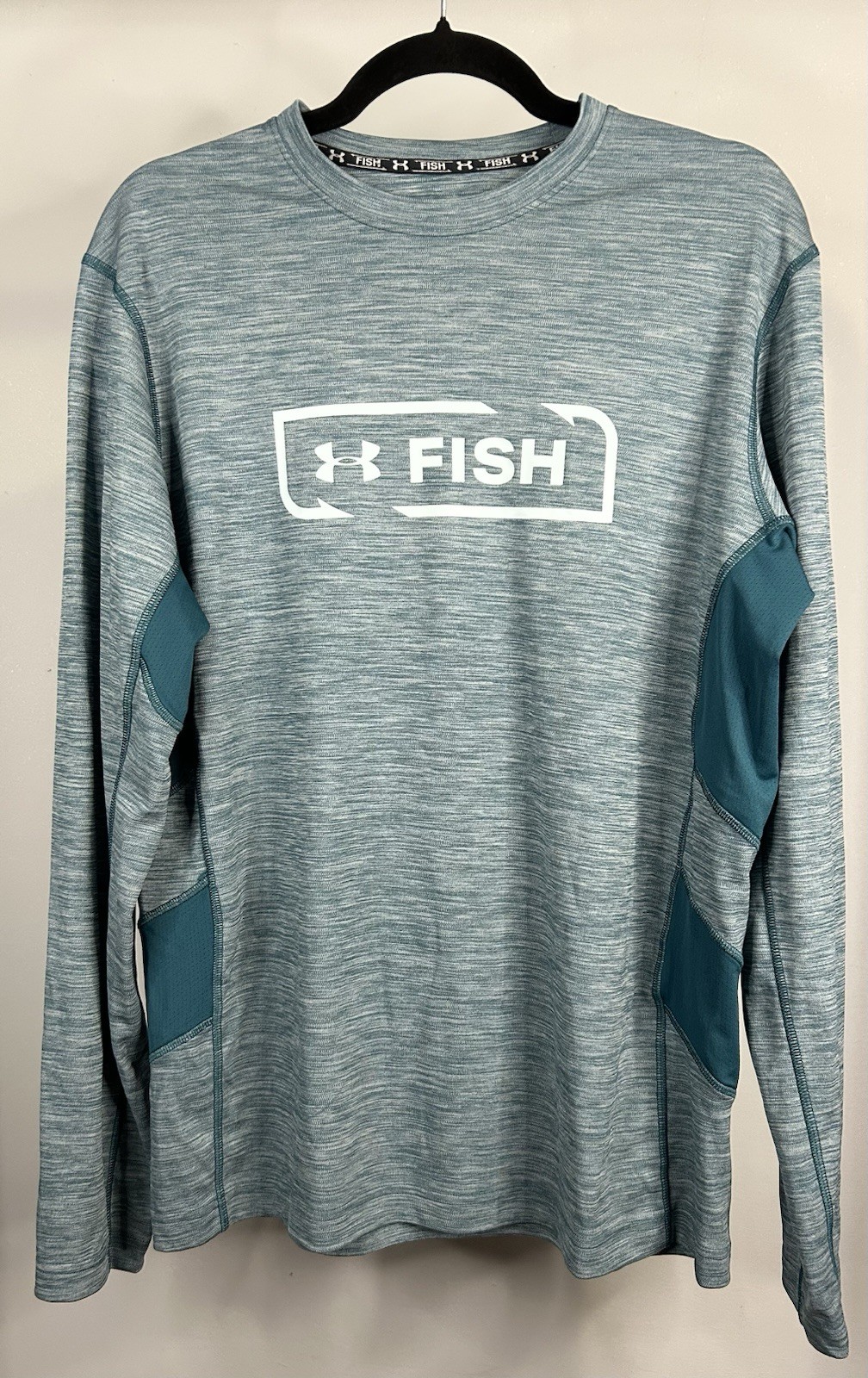 Under Armour Fish Heat Gear Loose Long Sleeve Shirt Men’s Size Large gallery