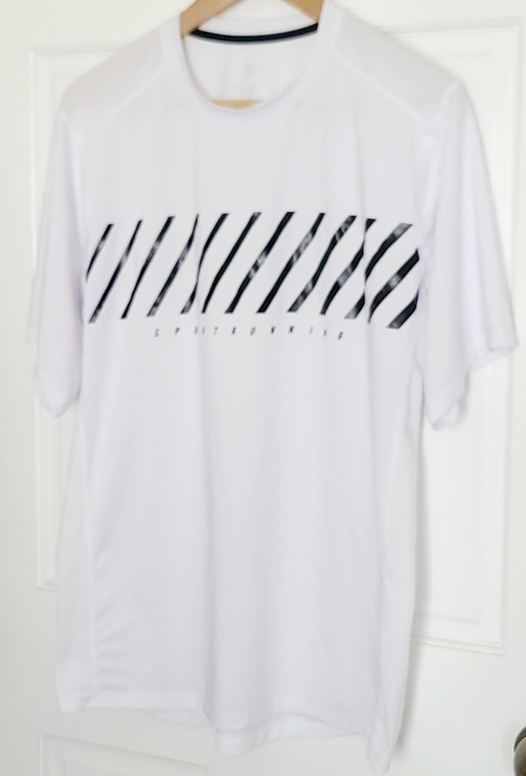 White Liberty Pro Short-sleeved Running Shirt Men's Size Lg gallery