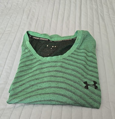 Under Armour Seamless Wave Shirt L Light Green HeatGear 4‑Way Stretch Quick Dry