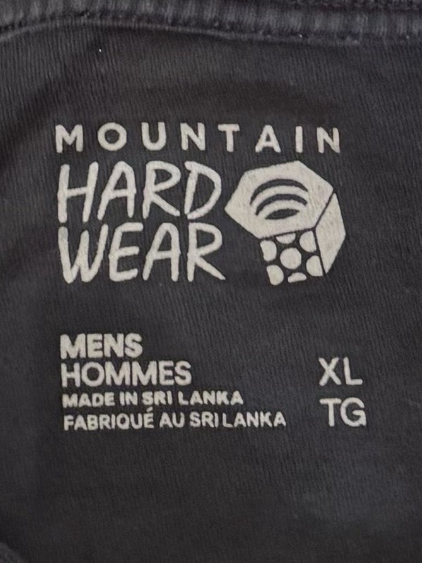 Mountain Hardwear T Shirt XL Black Cotton Mens Long Sleeve Crewneck gallery