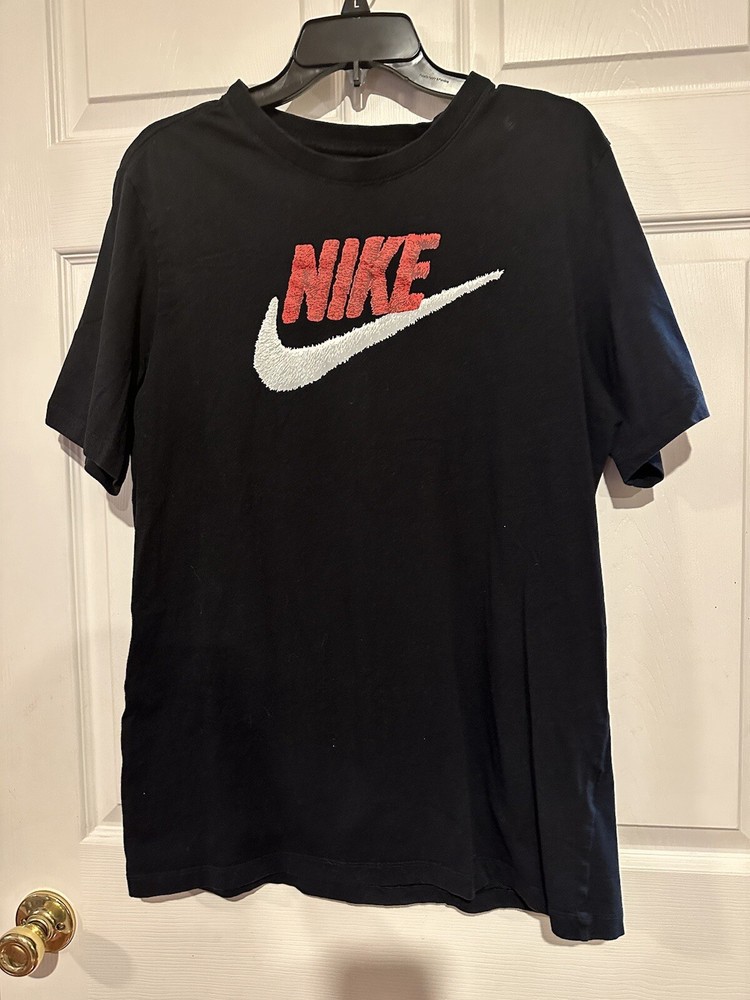 Nike Sportswear Crew Shirt Men's Short Sleeve Black/University Red/White Large