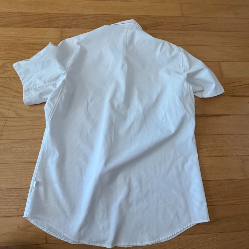 Lululemon Men's Large White Airing Easy Short-Sleeve Shirt gallery