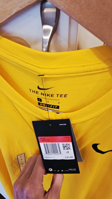 Nike Dri-FIT The Nike Tee Men's Large Tour Yellow Training Athletic Shirt NWT gallery