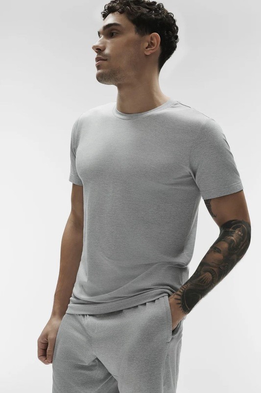 ALO Yoga Conquer Reform Crewneck Short Sleeve in Athletic Heather Gray gallery