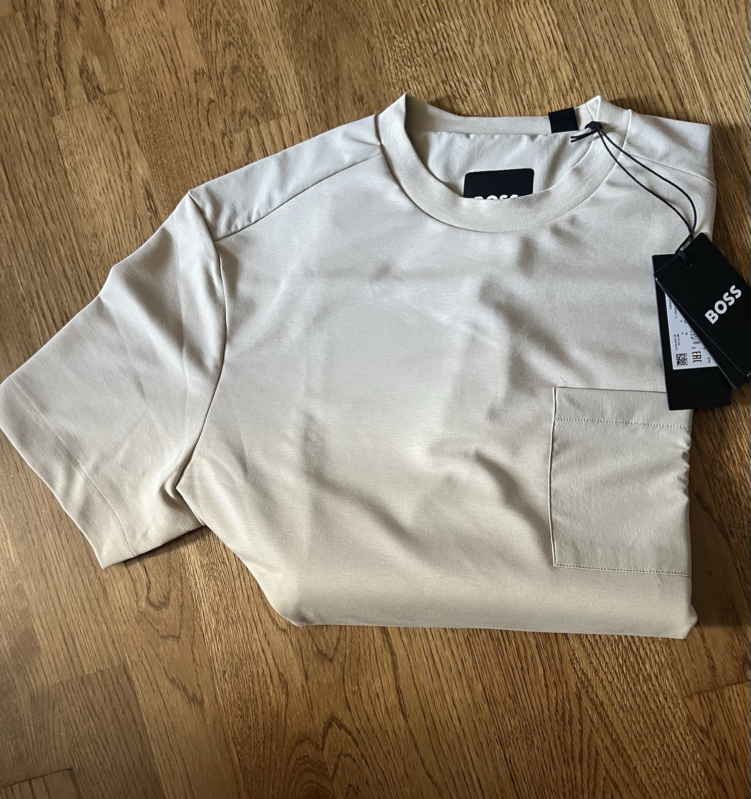 Hugo Boss Men's Jersey LightBeigeShirt size M-S25 gallery