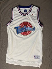 Champion Space Jam Toon Squad Yosemite Sam Jersey Men’s Size Large White
