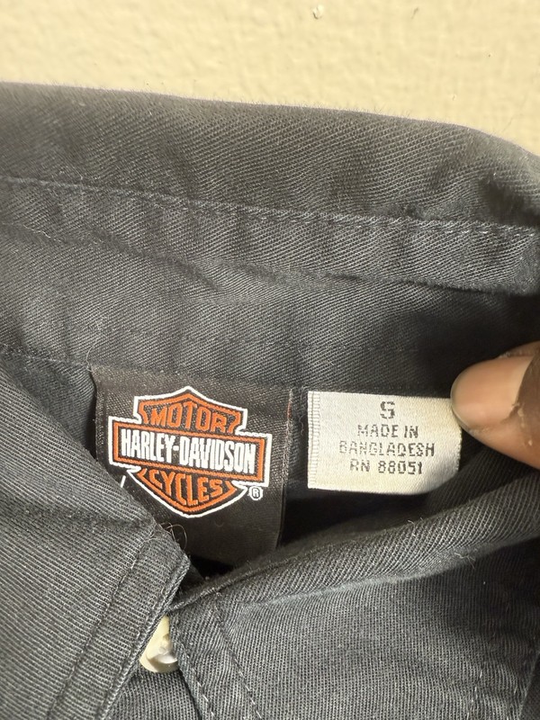Harley-Davidson Vehicle Operations York PA Button Shirt Black Sz S gallery