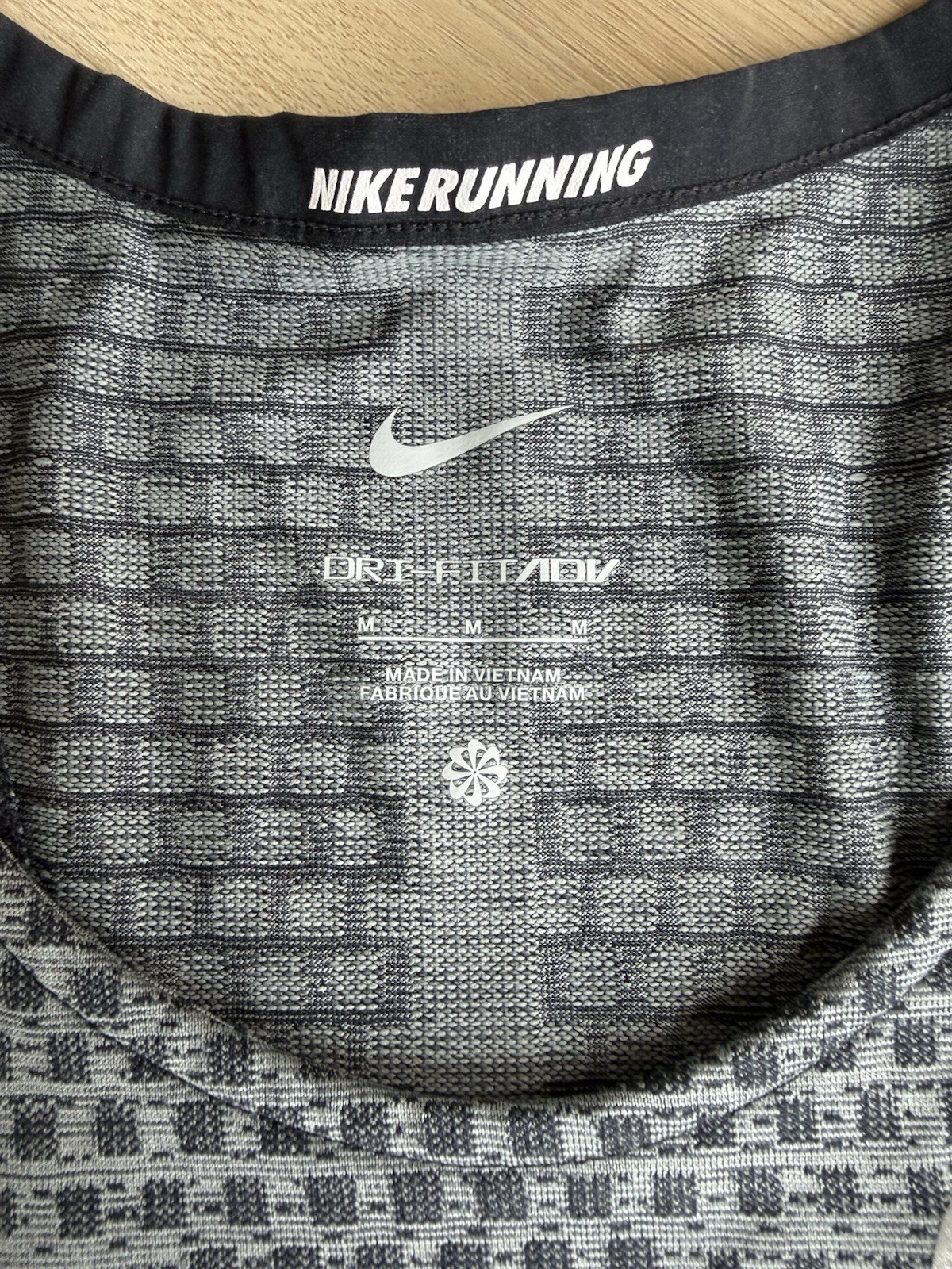 Nike Men's Dri-Fit ADV TechKnit Ultra Running Tank top GREEN gallery
