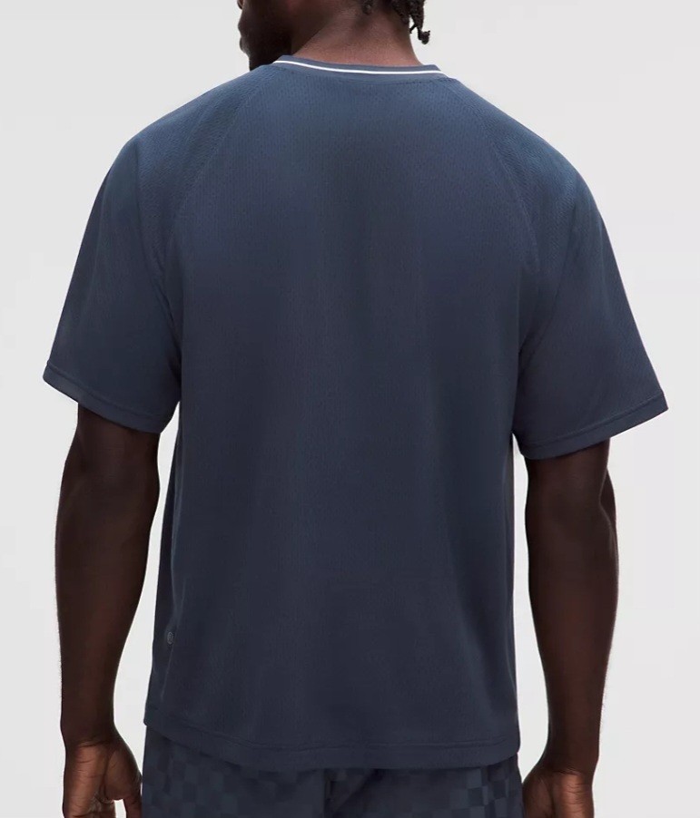 Lululemon Men's Relaxed Fit Collared Jersey in club blue - Size LARGE - nwt gallery