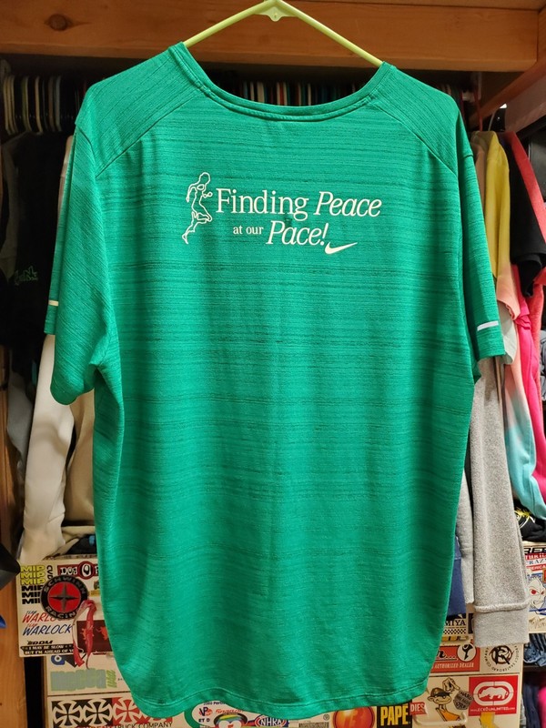 NIKE RUNNING SANCTUARY CLUB Green Dri FIt " PEACE AT OUR PACE " Size XL T Shirt gallery