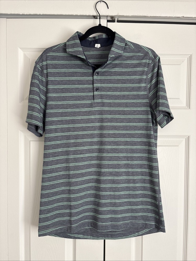 LULULEMON EVOLUTION POLO SHIRT IN BLUE GRAY STRIPE PATTERN SZ M