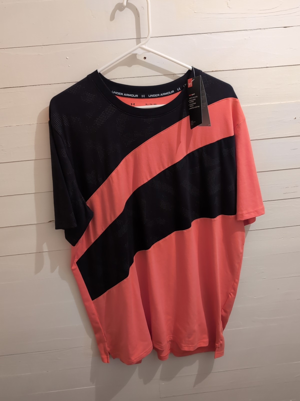 Under Armour Black And Coral Men's Tee gallery