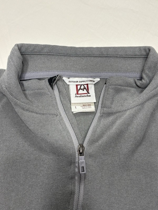 Avalanche Men’s Gray 1/4 Zip Pullover Mock Neck Long Sleeve Size L gallery