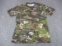 Under Armour Shirt Mens Medium Green Camo Heat Gear Loose Short Sleeve Hunting