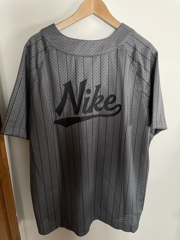 Nike Sportswear Club Gray Black Mesh Baseball Jersey Men's Size Large gallery