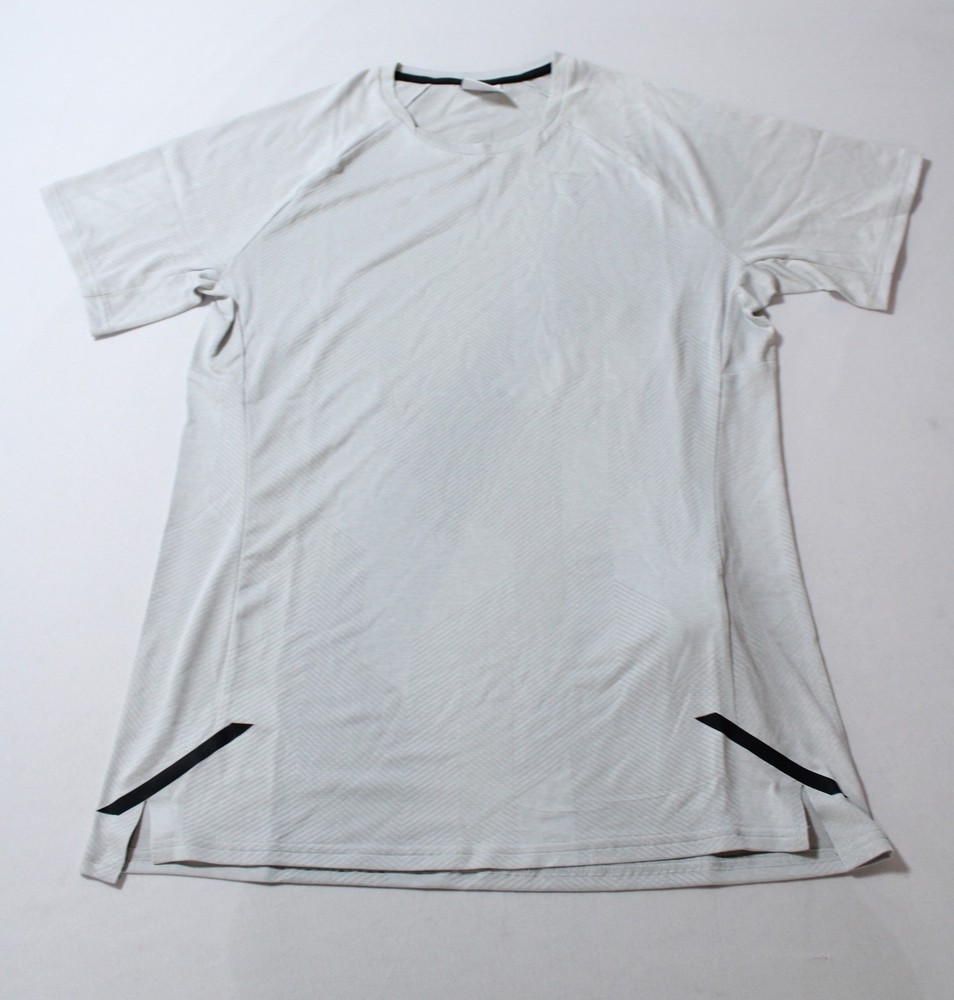 Gymshark Men's Slim Fit Lightweight Apex T-Shirt DM3 Light Gray Small NWT