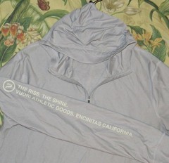 VUORI Grey Uluwatu 23 Water Hoodie Long Sleeve Shirt XL