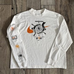 Nike TEAM 31 MEN’S Small NBA Courtside Long Sleeve Shirt DN3905-901