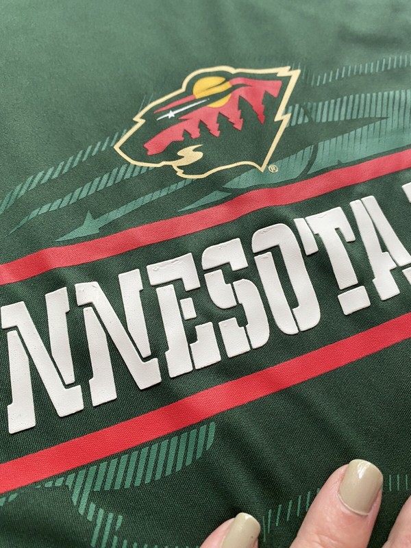 MINNESOTA WILD NHL Long Sleeve Athletic Top Shirt Men's Poly Green M 38 40 gallery