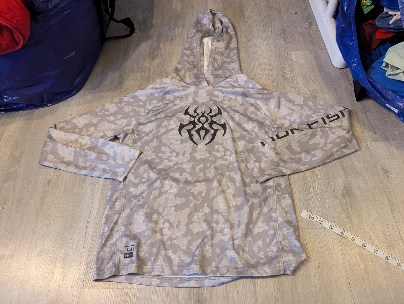 Huk Performance Fishing Hoodie Lightweight Tribal camo Mens Small gallery